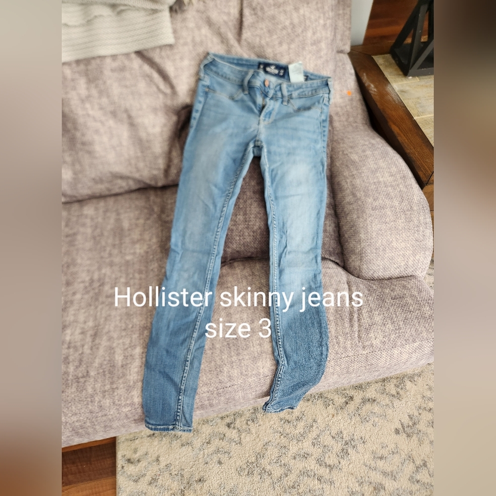 Hollister skinny jeans